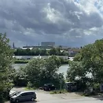 Three Floors Apt - With Four Br In The City