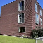 Three Floors Apt - With Four Br In The City